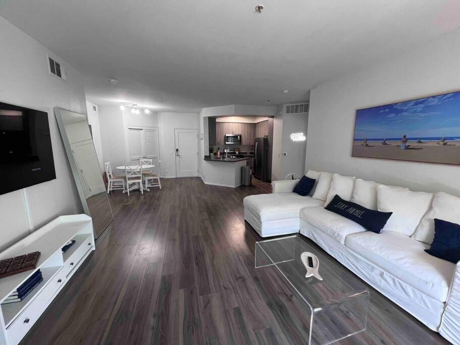 Nautical 2 Bedroom In The Of Heart Marina Del Rey ロサンゼルス エクステリア 写真